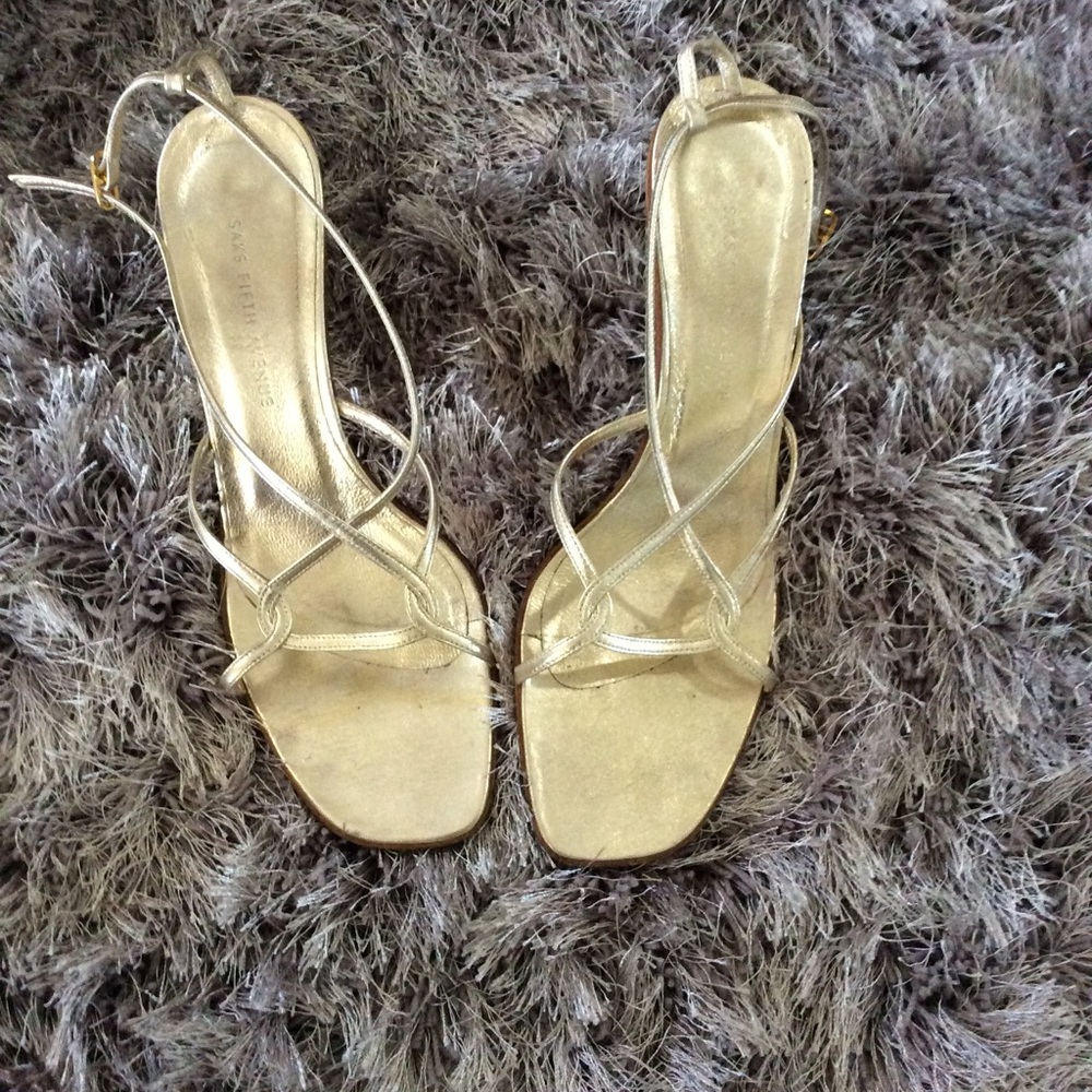 High heel strap he sandals